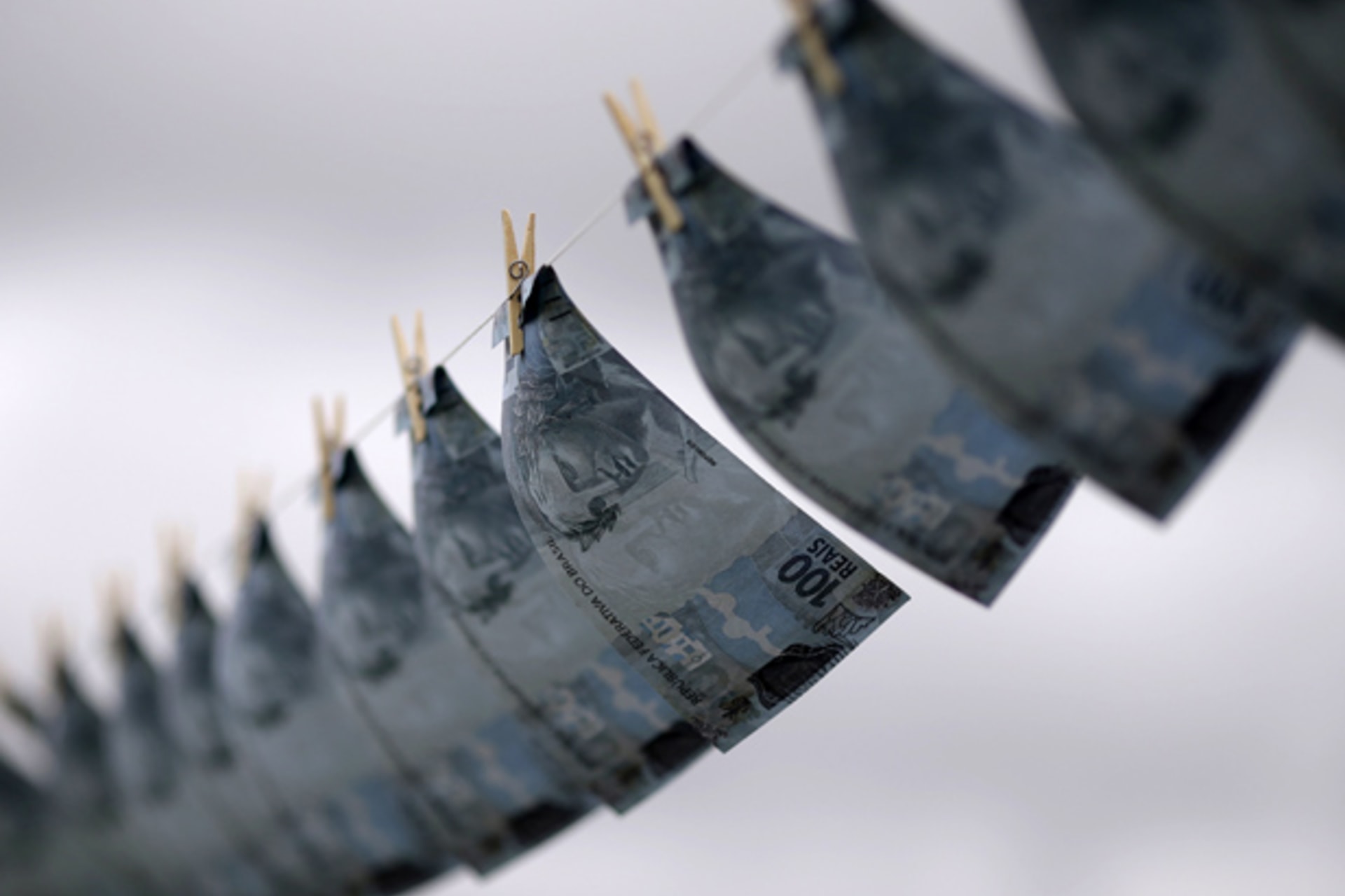 <p>Brazilian Federal Revenue Secretariat, SRF, corruption, FATCA, brazilian offshore accounts, Swiss bank accounts, Car Wash, Panama Papers, Foreign Account Tax Compliance Act, Repatriation Law, illicit money</p>