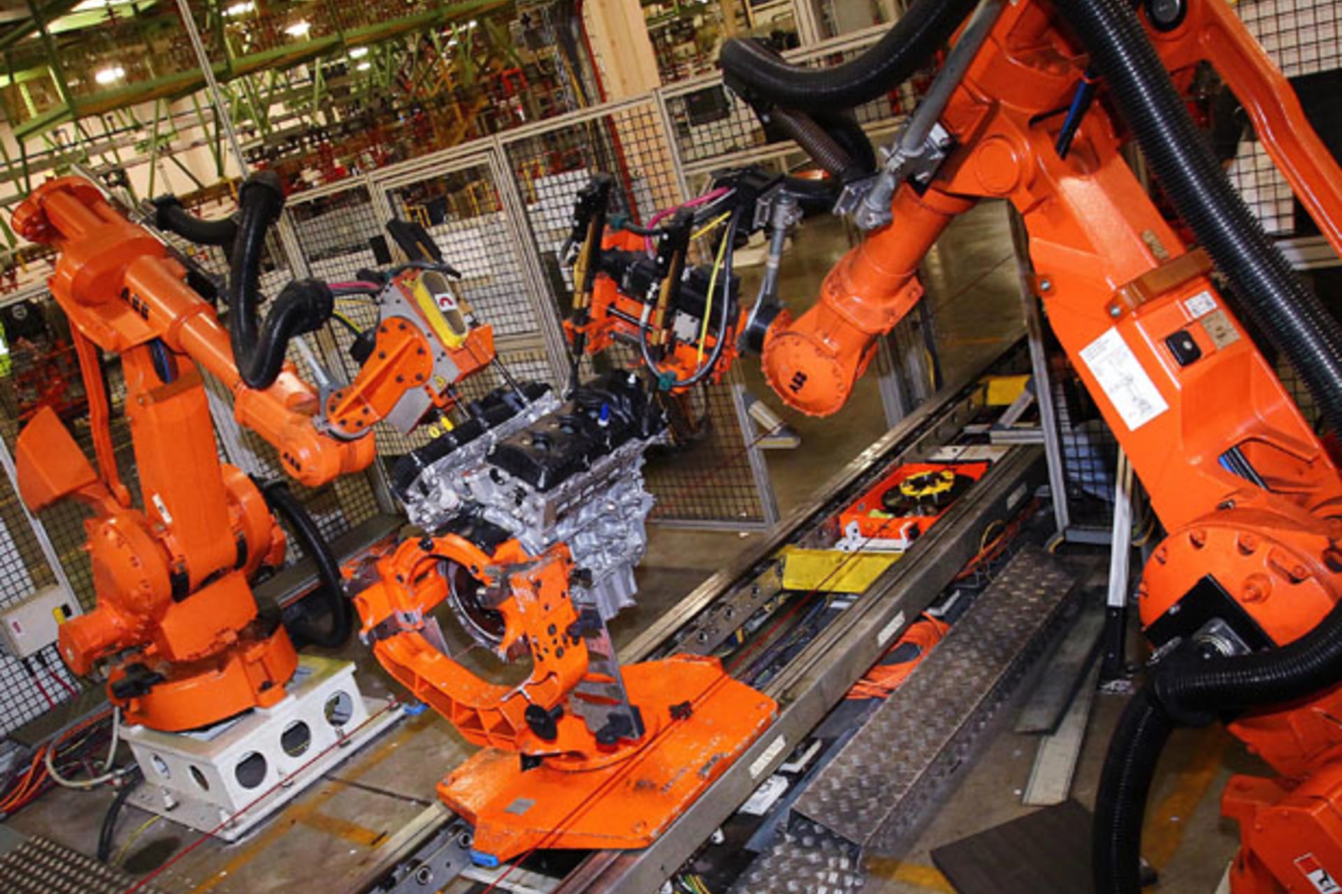 <p>Automated robots engine assembly line Ford Lima Engine Plant Ohio</p>
