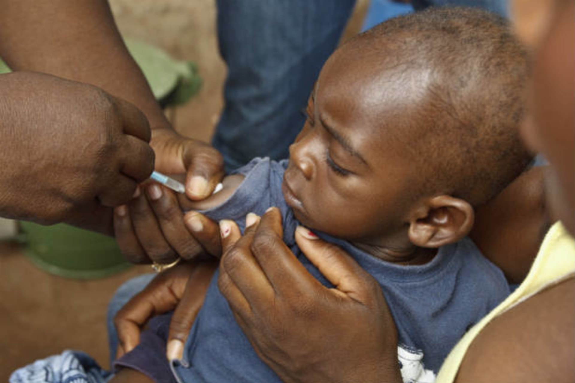 <p>A boy is vaccinated against measles as part of a vaccination programme in Dodowa, Ghana on April 25, 2012 (Courtesy Reuters).</p>

