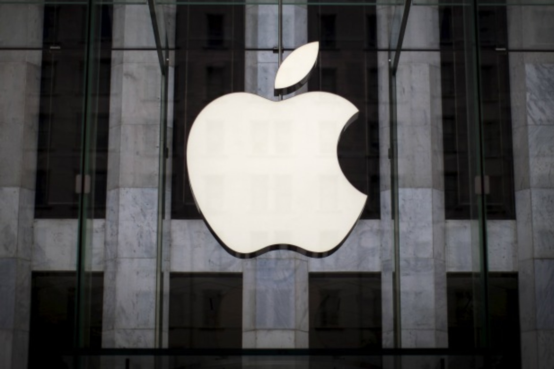 <p>CFR Cyber Net Politics</p>