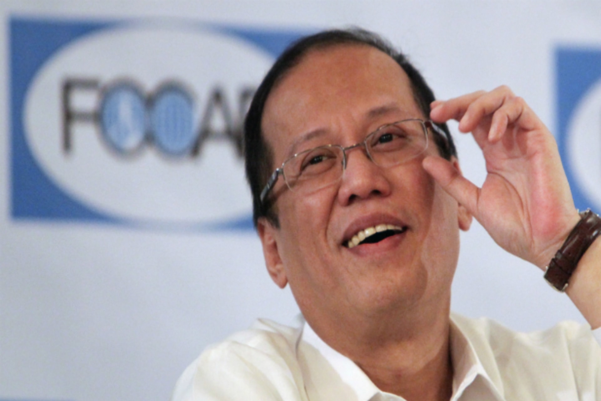 <p>President Aquino III answers questions during a forum with the Foreign Correspondents Association of the Philippines.</p>
