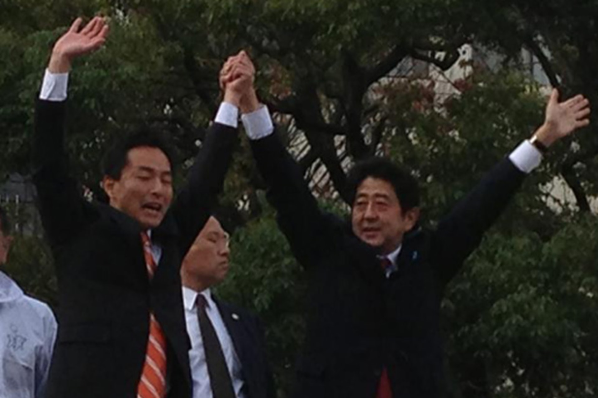 <p>Hideki Murai (L) from Saitama 1st constituency appears at a rally alongside Liberal Democratic Party president Shinzo Abe (R)….first-time candidate, won his district with 96,000 votes. November 30, 2012 (Mamoru Watanabe/Courtesy Hideki Murai, Facebook).</p>
