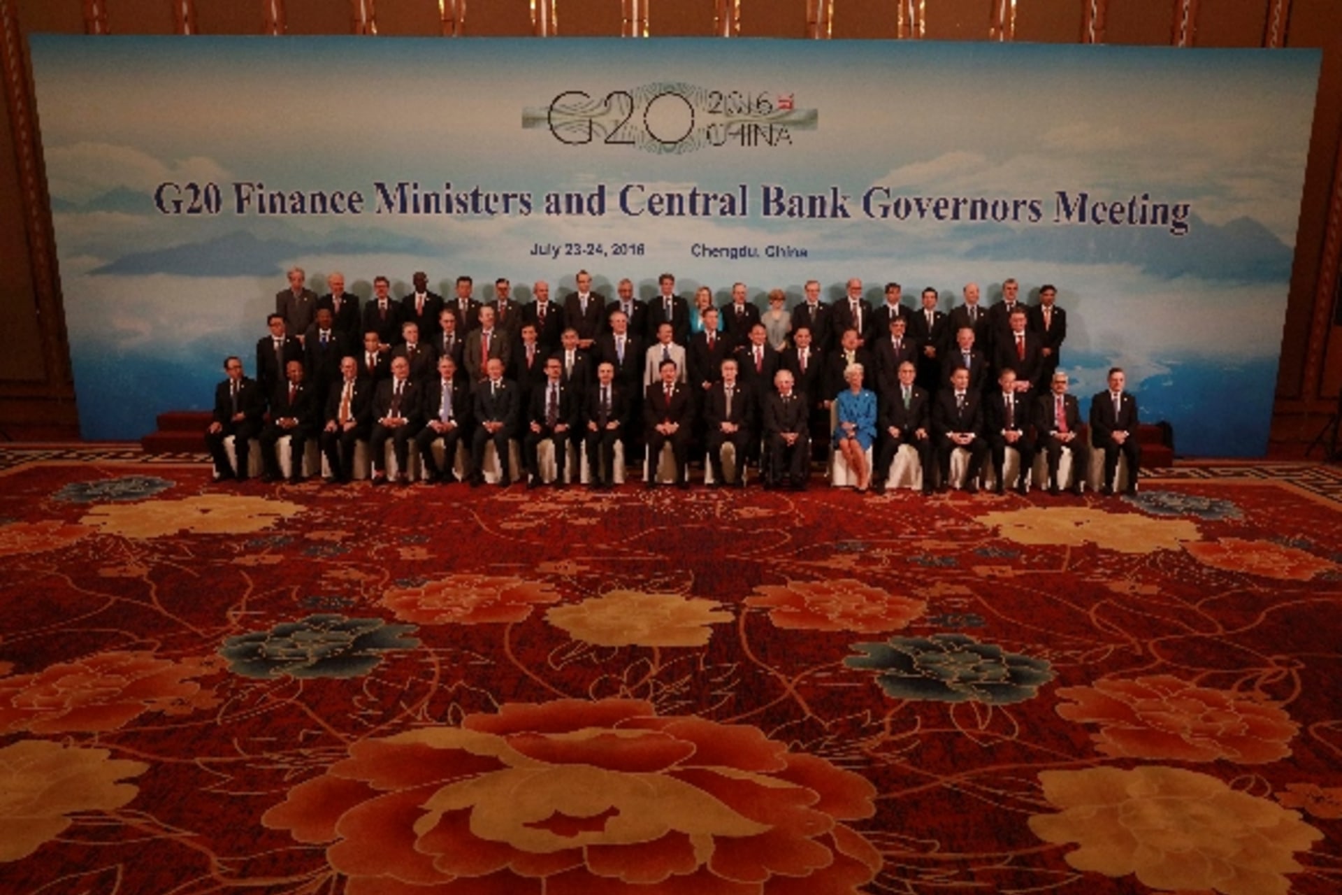 <p>G20-finance-meeting-flowers</p>
