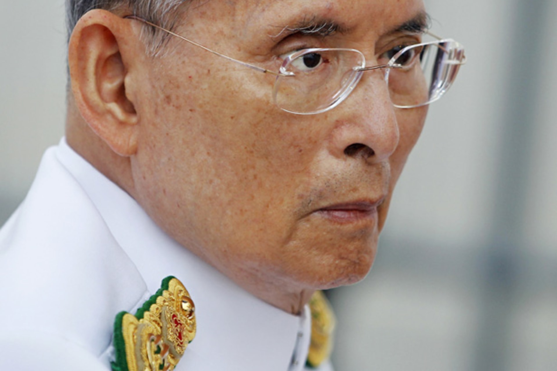 <p>Under Thailand’s lèse-majesté law, criticism of King Bhumibol Adulyadej (pictured in Bangkok June 9, 2012) and the royal family is prohibited.</p>
