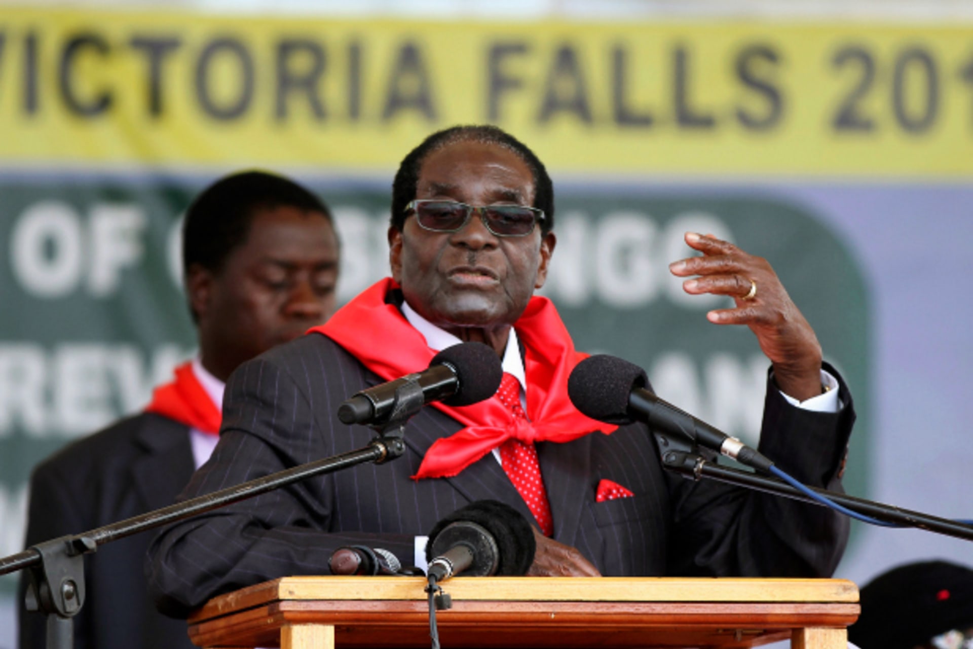 Mugabe_RTR4RJUR_Philimon Bulawayo_edited
