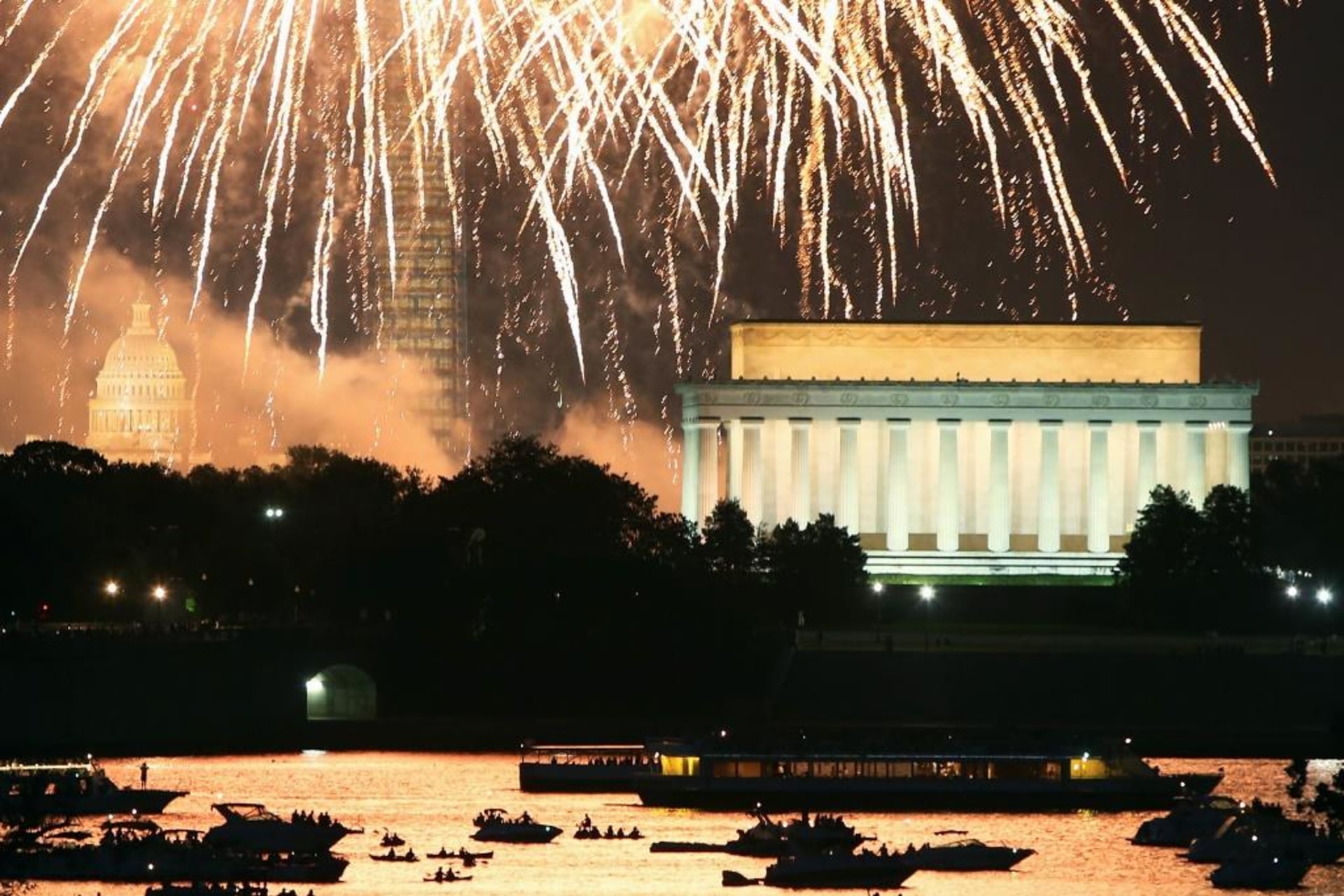<p>Independence Day fireworks light the sky over Washington.</p>
