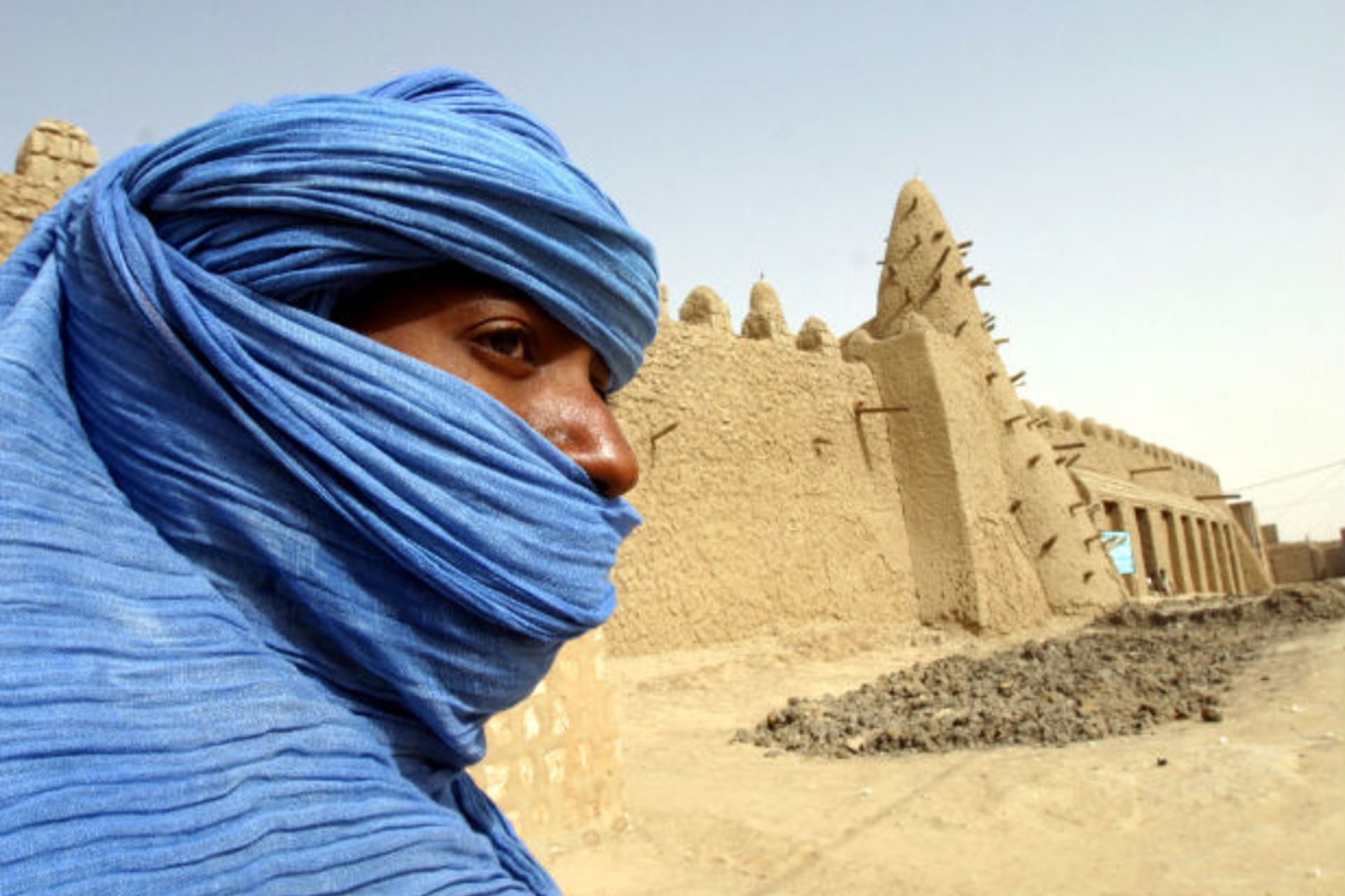Africa-Timbuktu-20120506