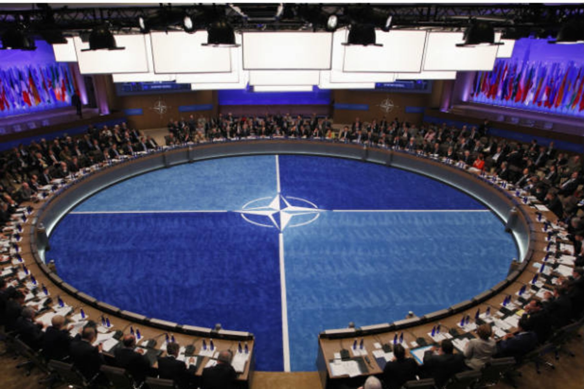 <p>NATO-Summit-20120521</p>
