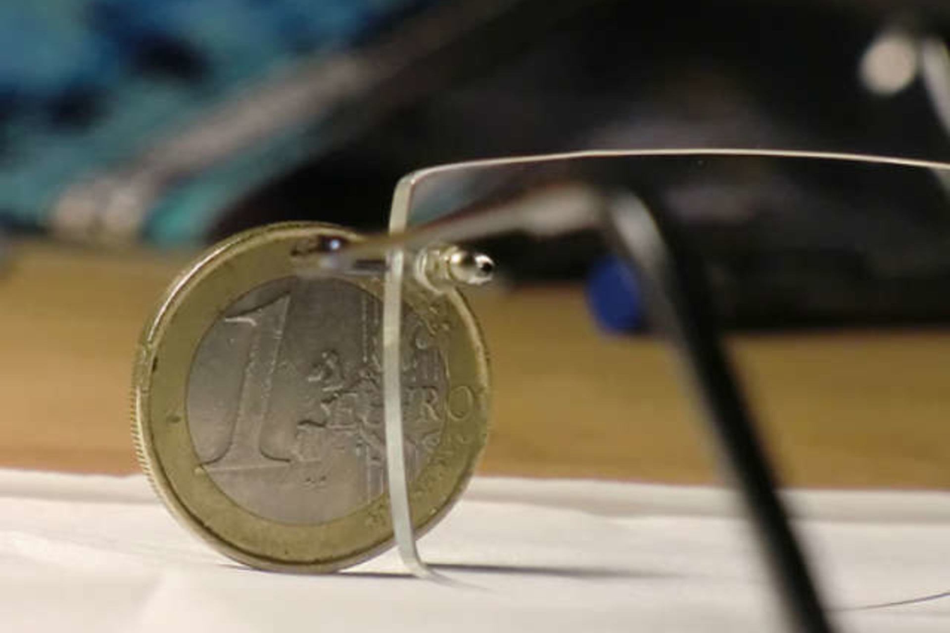 <p>A transparent framework for official sector involvement would be a significant step toward resolving the European debt crisis (Sivi Steys/courtesy Flickr).</p>
