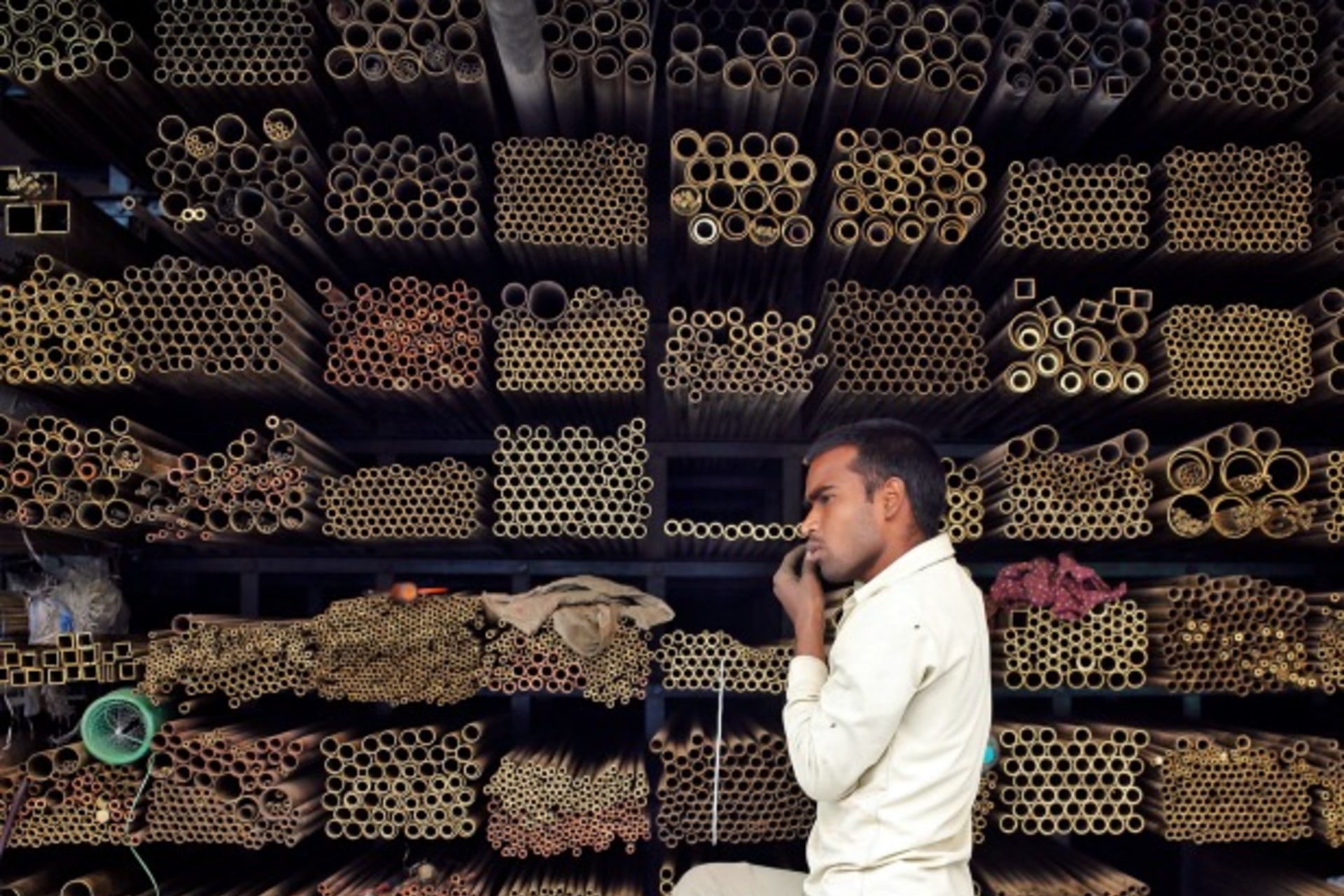 <p>delhi-shopkeeper</p>
