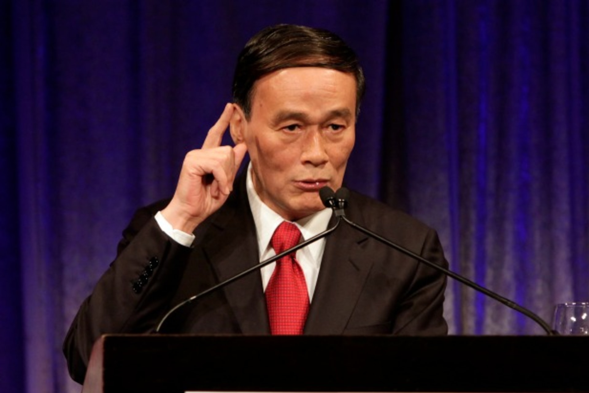 <p>China’s Vice Premier Wang Qishan speaks at a dinner after the first meeting of the US-China Strategic and Economic Dialogue in Washington, July 28, 2009. REUTERS/Yuri Gripas (UNITED STATES POLITICS BUSINESS)</p>