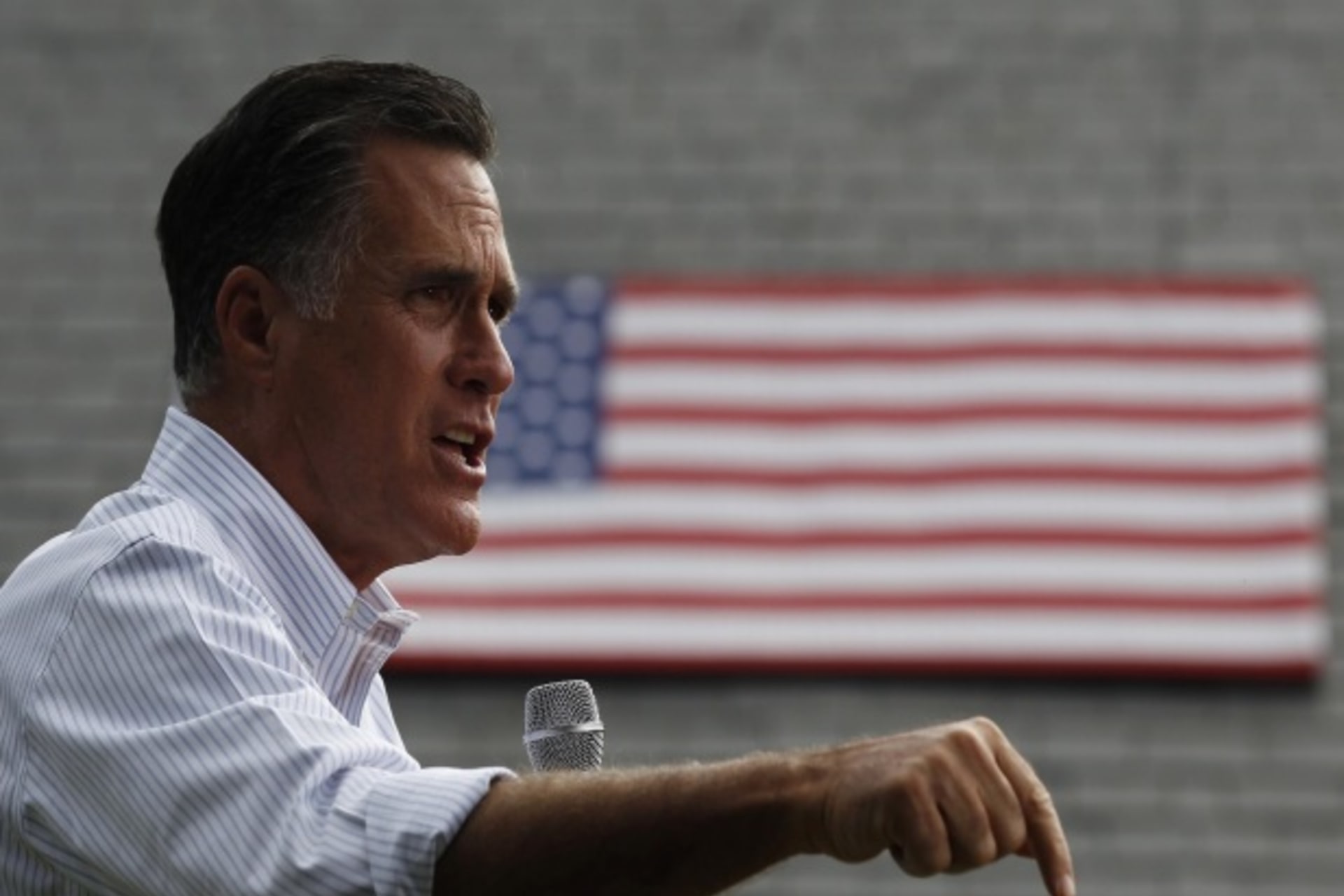 <p>U.S. republican presidential candidate Mitt Romney speaks at a campaign event in Pennsylvania on June 16, 2012 (Larry Downing/Courtesy Reuters).</p>