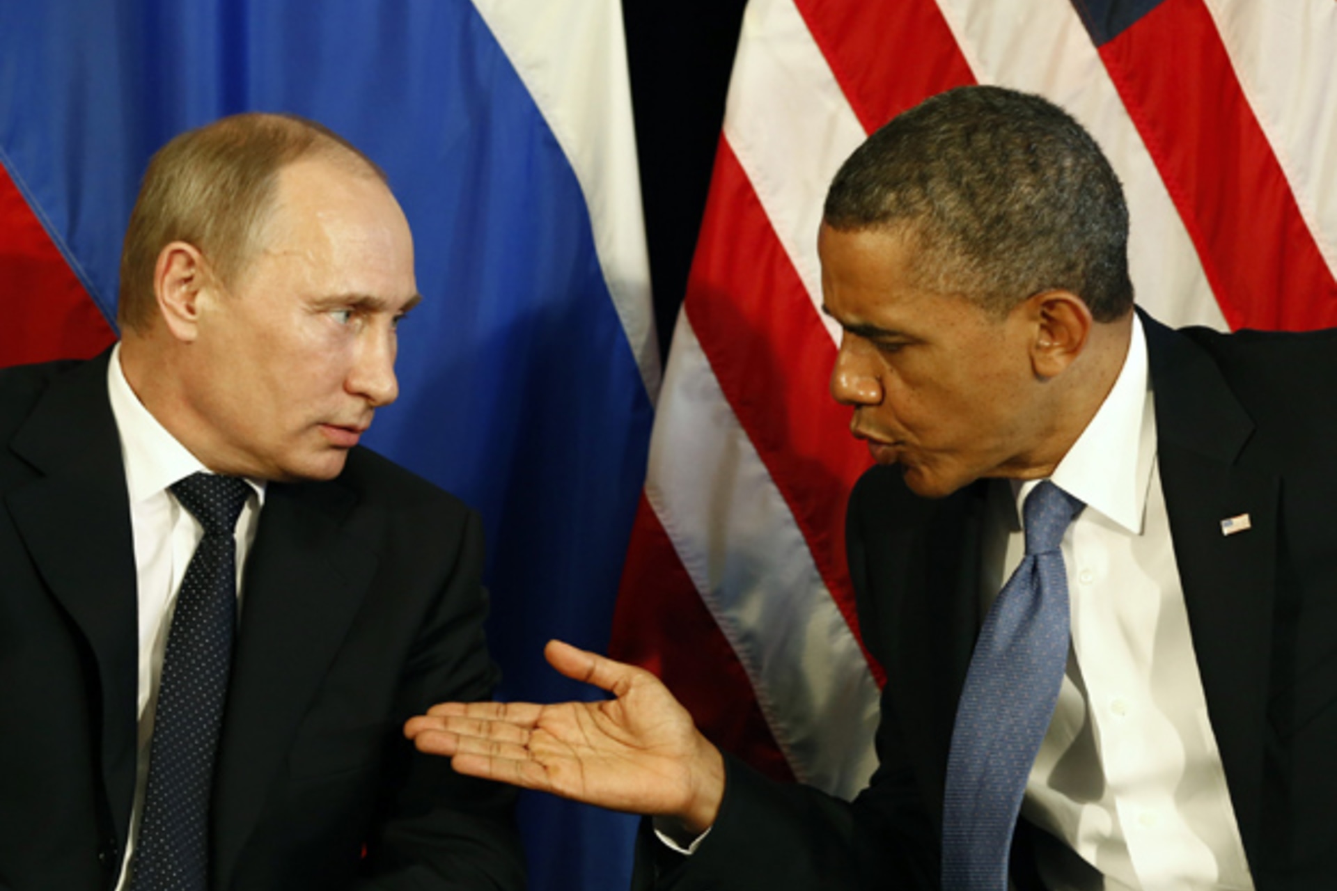 U.S. President Barack Obama meets with Russian President Putin in Los Cabos
