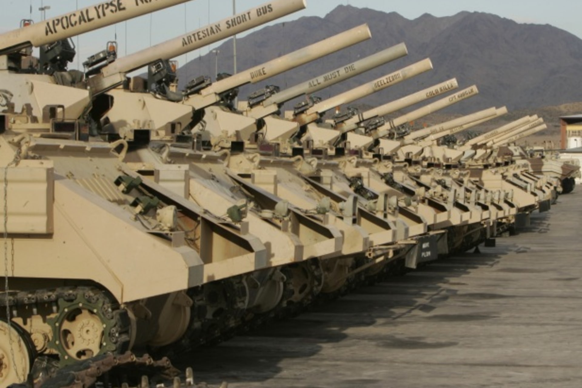 <p>U.S. Sheridan tanks mothballed at Fort Irwin, California Army National Training Center (Courtesy Reuters/Rick Wilking).</p>
