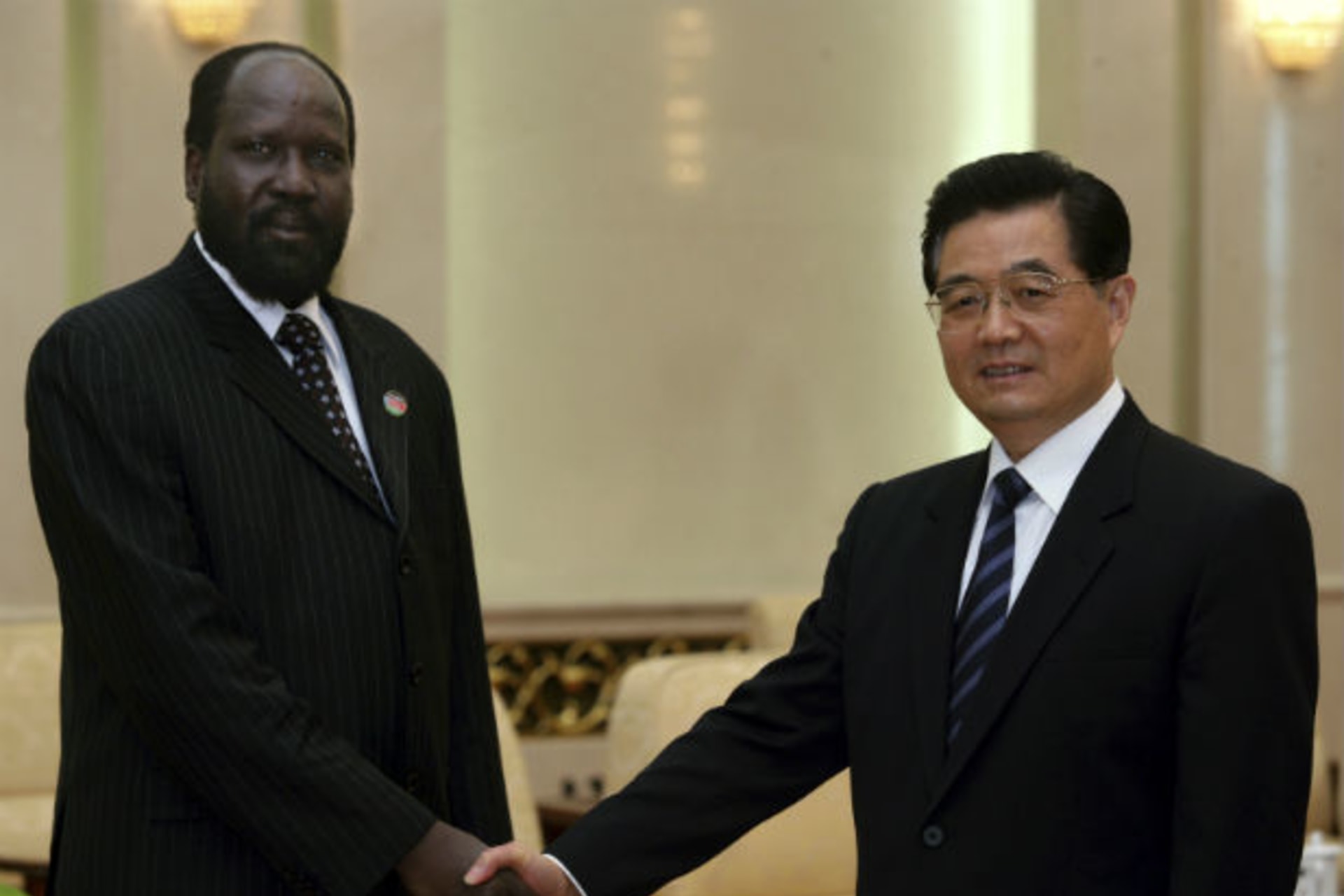 Africa-JintaoKiir-20120412