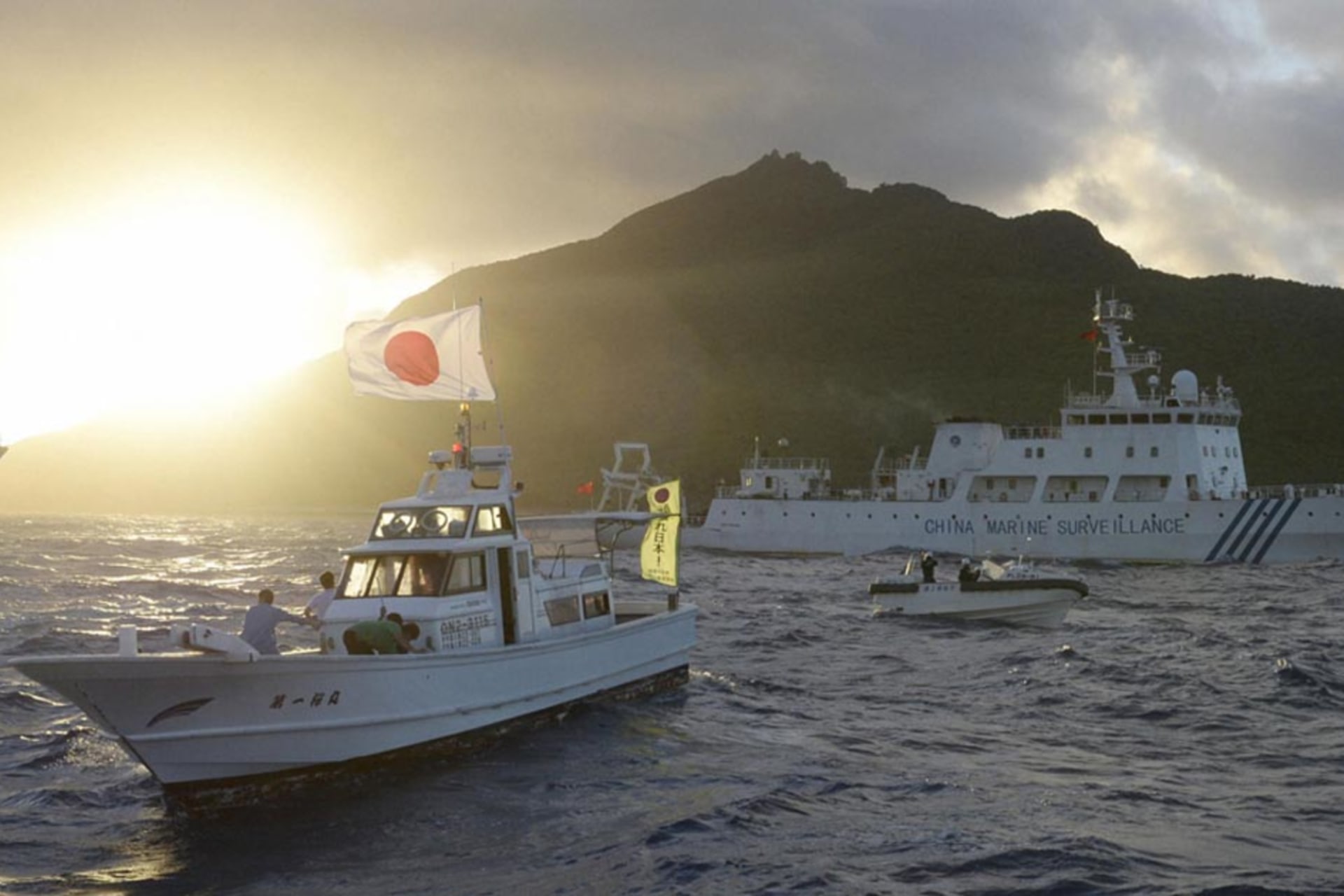 RTX11HBT_Kyodo 2.jpg