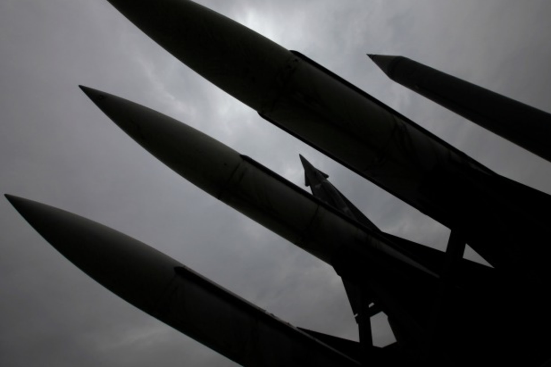 <p>north-korea-mid-range-missile</p>
