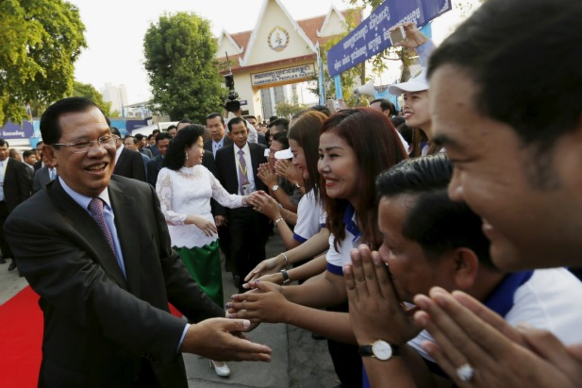 <p>hun sen-predictions-2016</p>

