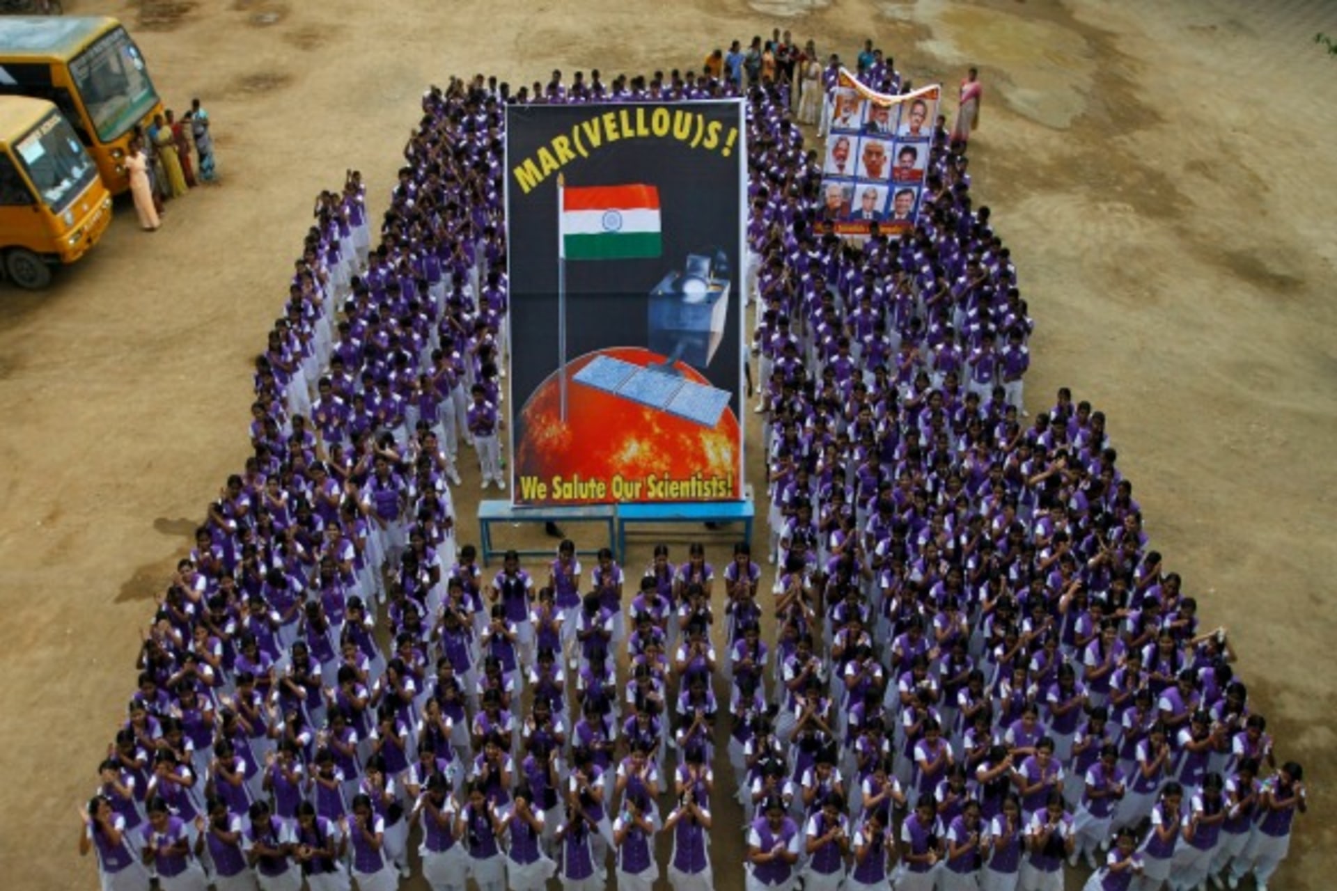 India_Mars_20140925_617_462