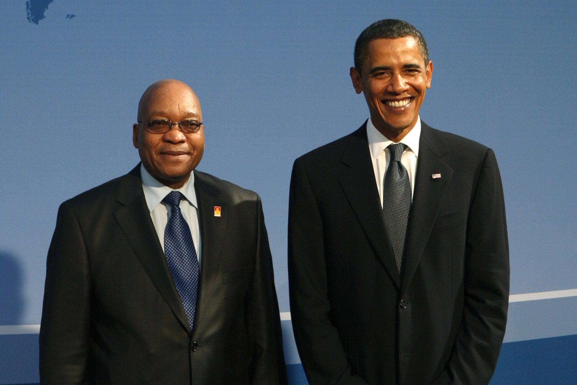 <p>South Africa’s President Jacob Zuma poses with U.S. President Barack Obama as they arrive at the Phipps Conservatory for an opening reception and working dinner for heads of delegation at the G20 Summit in Pittsburgh, Pennsylvania, on September 24, 2009.</p>
