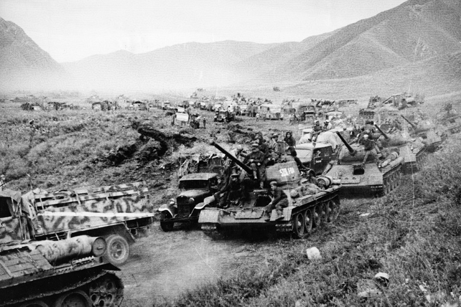 A Soviet tank unit crosses Manchuria’s Great Khingan Mountain to launch Operation August Storm.