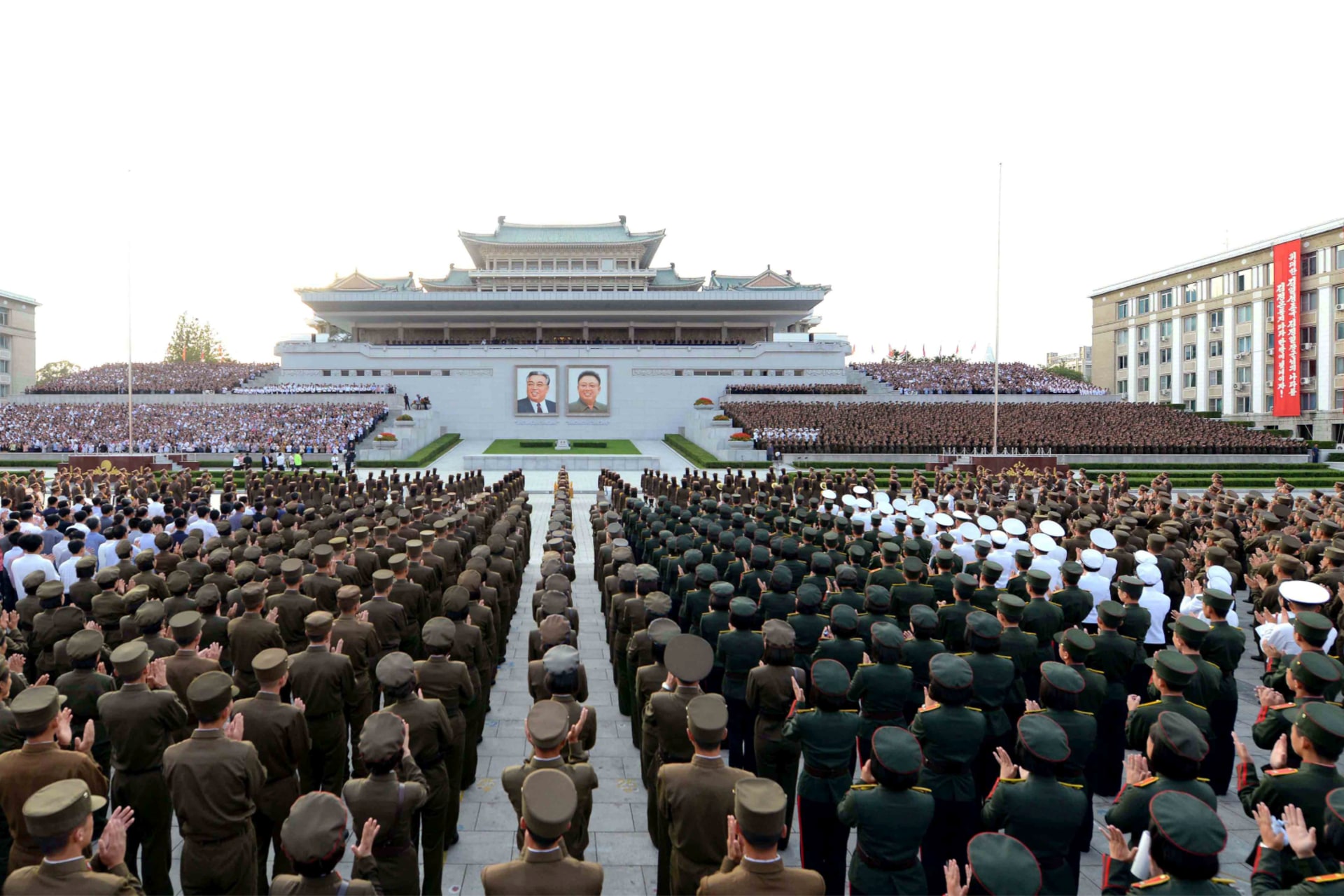 <p>A rally celebrating the success of a recent nuclear test is held in Kim Il-sung square in this undated photo released by North Korea’s Korean Central News Agency (KCNA) in Pyongyang September 13, 2016. </p>
