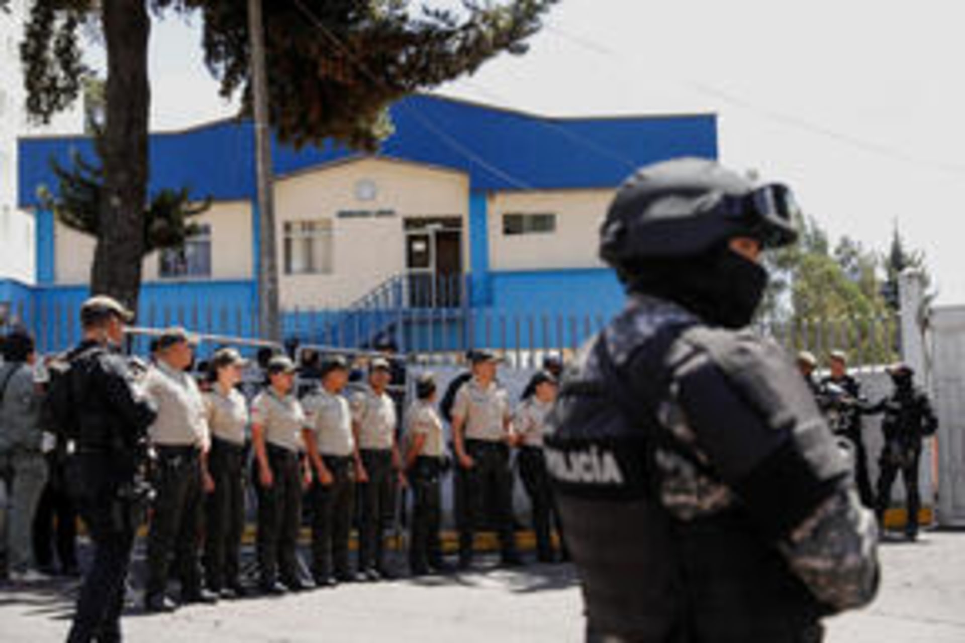 Photo of Ecuadorean police