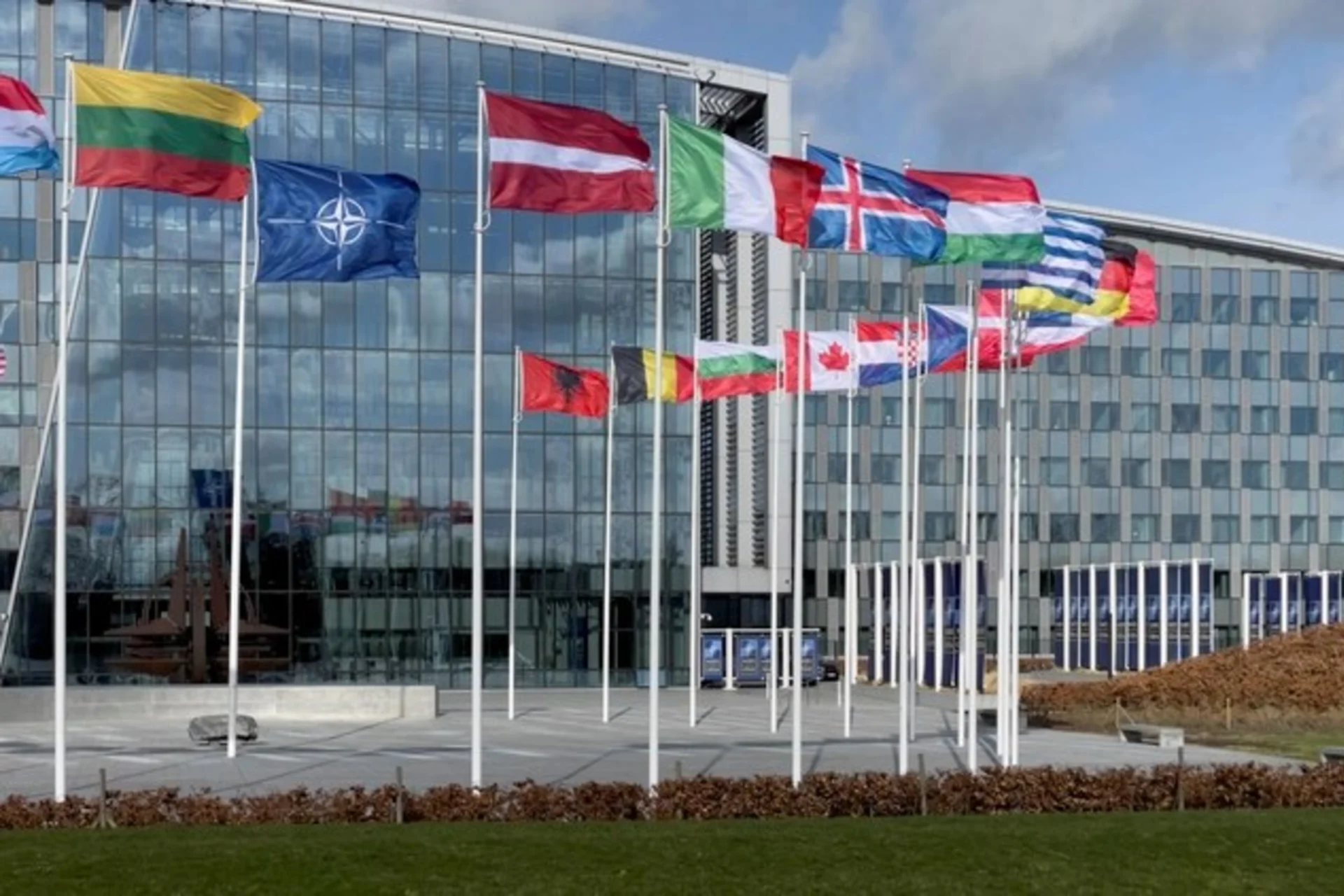 NATO Flags adjusted size_2.jpg