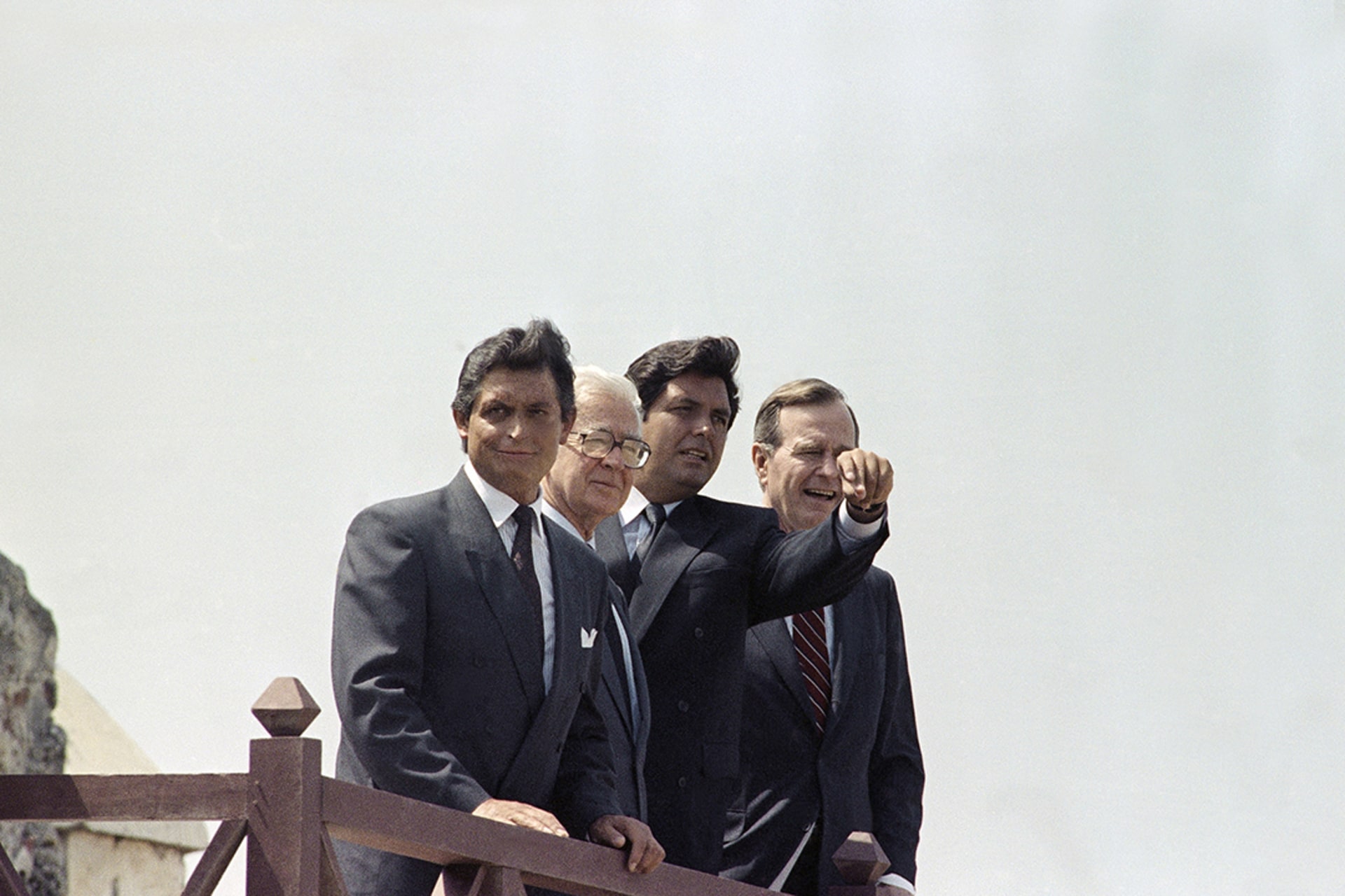 The U.S., Bolivian, Colombian, and Peruvian presidents meet in Cartagena, Colombia, on February 15, 1990. Dennis Cook/AP Images