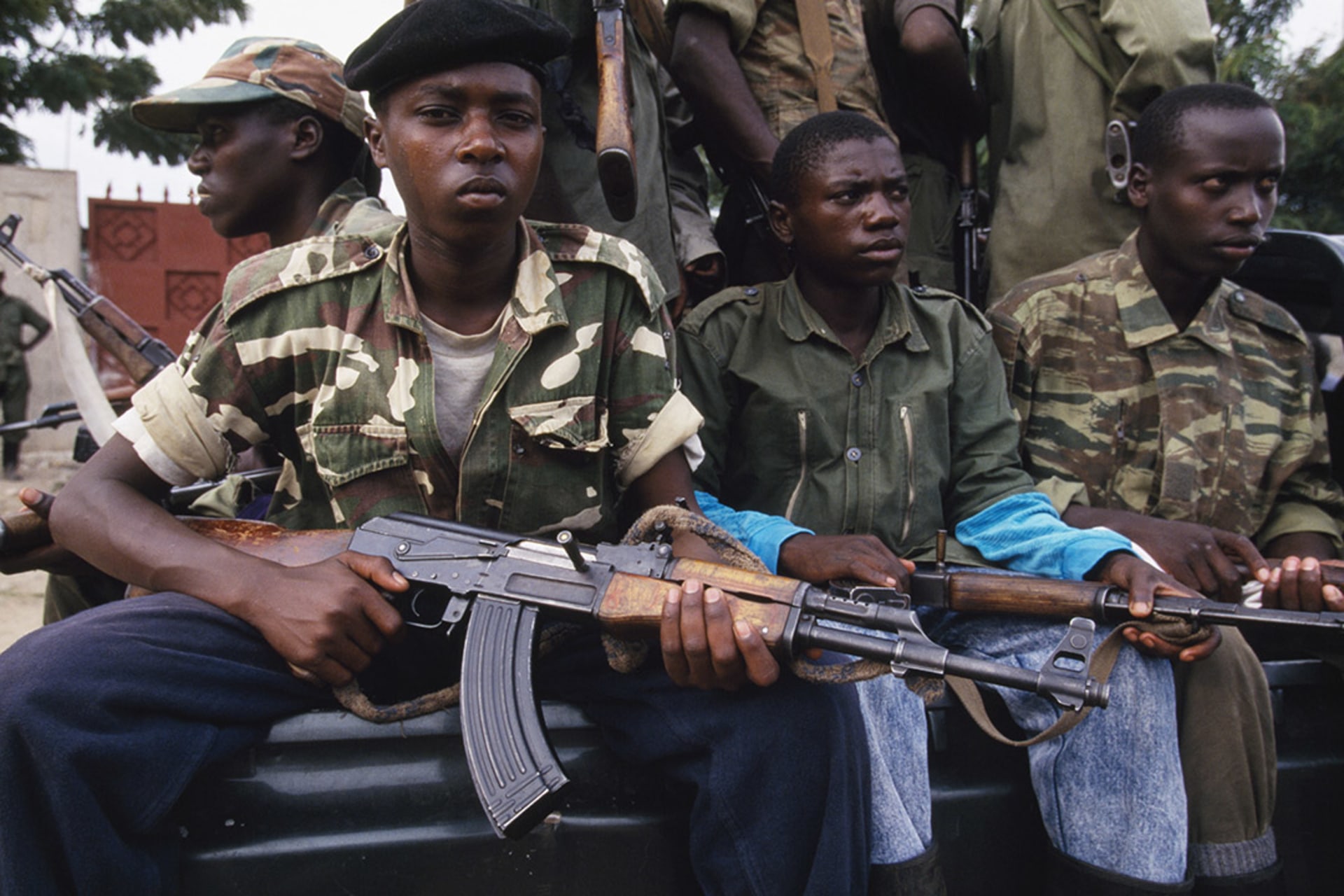 Soldiers loyal to Laurent Kabila’s Alliance of Democratic Forces for the Liberation of Congo (AFDL) brandish their weapons. Jon Jones/Sygma/Getty Images