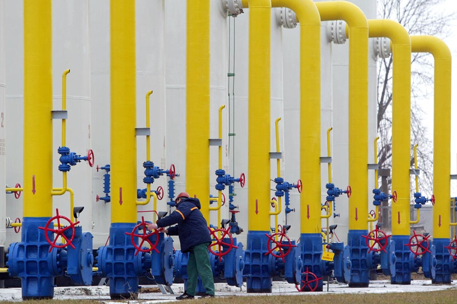 A Ukrainian operator at the main pipeline in the village of Boyarka, near Kyiv.
